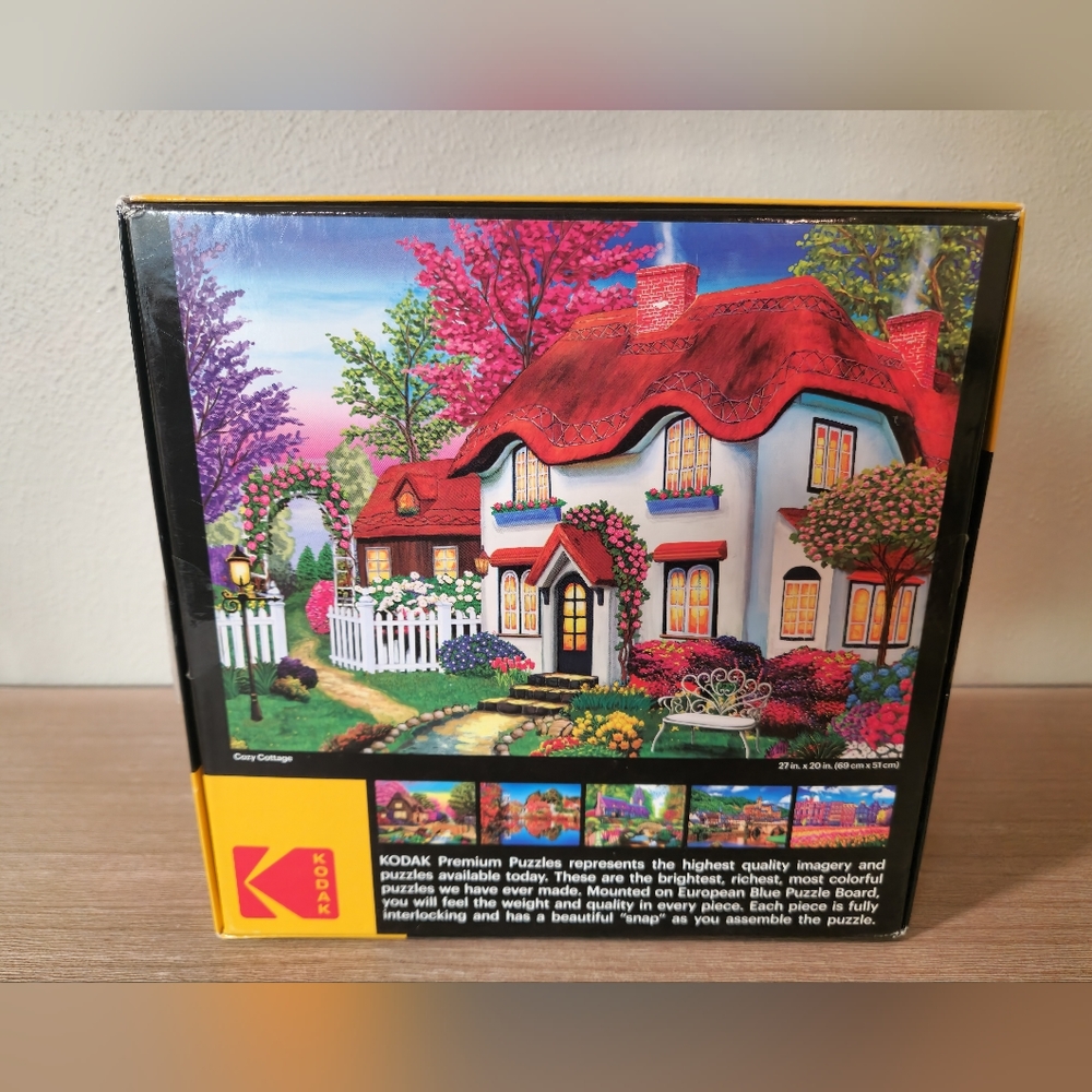 Kodak 1000 Piece Puzzle "Cozy Cottage" - Picture 2 of 4